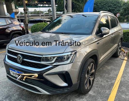 VOLKSWAGEN TAOS 1.4 250 TSI TOTAL FLEX HIGHLINE AUTOMÁTICO